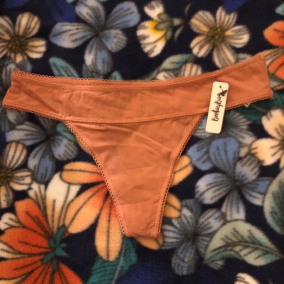 ***SOLD***5 Assorted BootayBag Undergarments - Picture 11 of 15